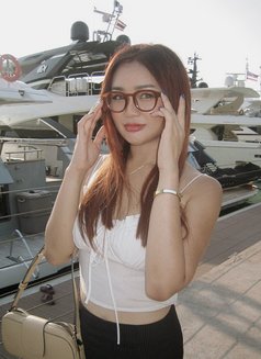 Joya - masseuse in Muscat Photo 3 of 8