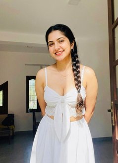 Joya - escort in Chandigarh Photo 1 of 3