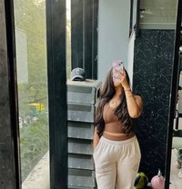 Joya - puta in Gurgaon