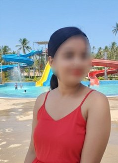 Monika Indipendent cam show & real meet - escort in Hyderabad Photo 3 of 5