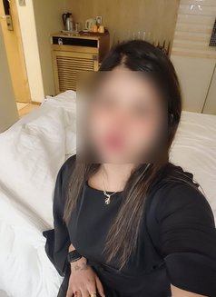 Joya Khan - escort in Hyderabad Photo 5 of 9