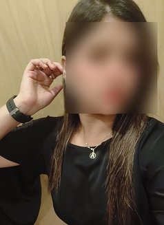 Joya Khan - escort in Hyderabad Photo 6 of 9
