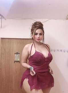 Joyce - escort in Abu Dhabi Photo 1 of 4