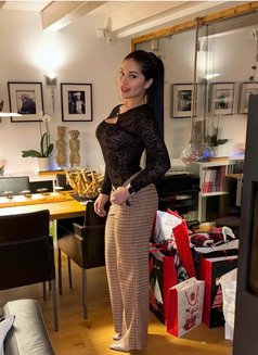 Joyce Gfe masaje - escort in Stockholm Photo 13 of 14