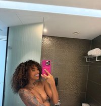 Joyce - escort in Al Ain