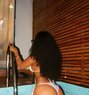Joyce - escort in Abidjan Photo 2 of 4
