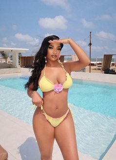 Joyce - escort in Abidjan Photo 4 of 4