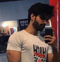 Joyeee - Male escort in Mumbai