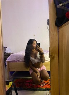 Joylove - escort in Muscat Photo 4 of 5