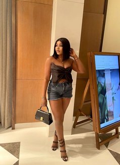 Sexy Milani - escort in Hyderabad Photo 1 of 4