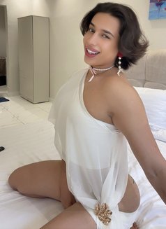 Jozianeجوزيان - Transsexual escort in Riyadh Photo 11 of 13
