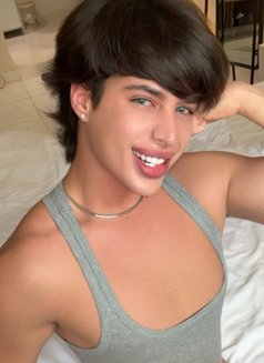 Jozianeجوزيان - Transsexual escort in Riyadh Photo 11 of 12