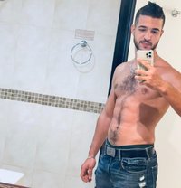Jrr - Acompañantes masculino in Kuala Lumpur