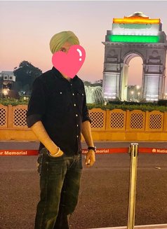 Jss - Male escort in Chandigarh Photo 1 of 1