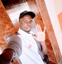 Jtinny - Acompañantes masculino in Kampala