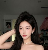 Ju ly - puta in Dubai Photo 10 of 10