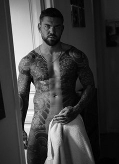 Juan Lucho - Male escort in Dubai Photo 10 of 26