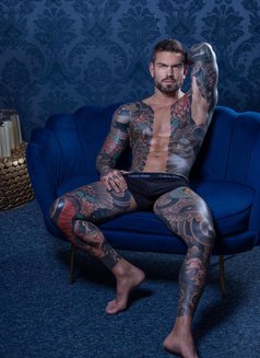 Juan Lucho - Male escort in Dubai Photo 25 of 26