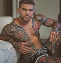 Juan Lucho - Male escort in Madrid