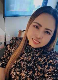 Juana - escort in Dubai Photo 15 of 21