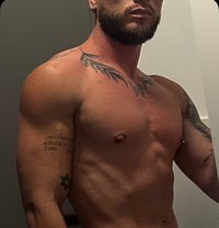 Juanes Eban - Male escort in Munich
