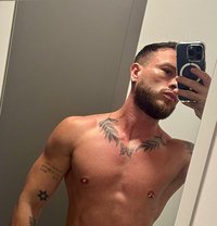 Juanes Eban - Male escort in Munich