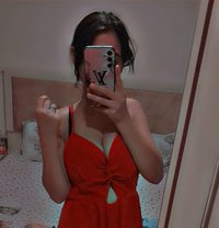 Frawla - puta in Erbil Photo 4 of 11