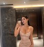 Judy - escort in Guangzhou Photo 1 of 5