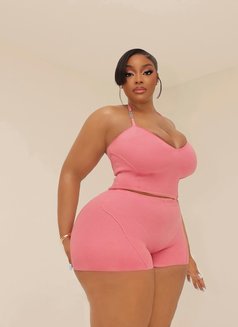 Judy - escort in Khobar Photo 3 of 3