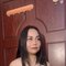 Judy New lady - adult performer in Şalālah Photo 3 of 5