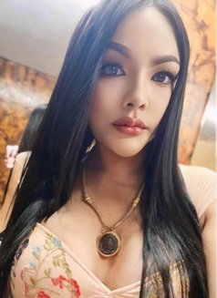 Judy - escort in Amman Photo 5 of 7