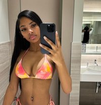 Juelz - escort in Muscat