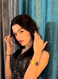Juhi Khan - Transsexual escort in Gurgaon Photo 4 of 8