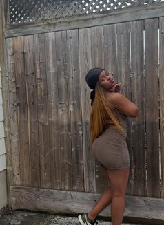 Juicy Brown Escort - escort in Gurgaon Photo 8 of 9