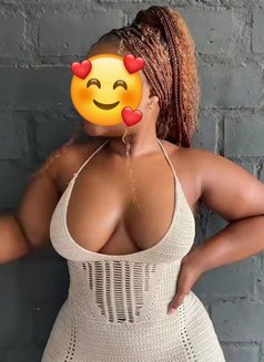 Juicy Deepthroat Bj & Camshow in Andheri - escort in Mumbai Photo 2 of 5