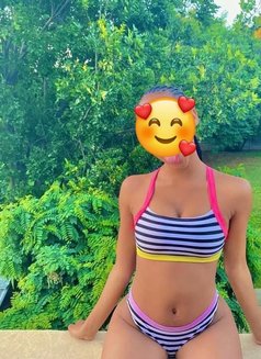 Honey Emma just landed in Kondapur - escort in Hyderabad Photo 2 of 3