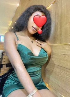 Juicy Fiona just arrived in Calangute - puta in Calangute Photo 6 of 6