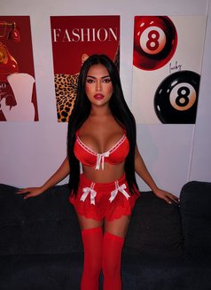 Juicy Jessy Arrived in Bangkok - Transsexual escort in Bangkok Photo 8 of 9