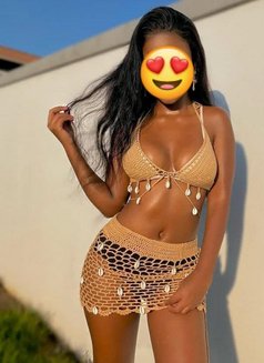Juicy Nana/girlfriend Experience/cumshow - escort in Hyderabad Photo 4 of 6