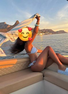 Juicy Nana/girlfriend Experience/cumshow - escort in Hyderabad Photo 5 of 6