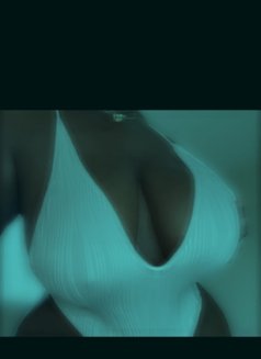 Juicy Melons - escort in Accra Photo 5 of 5