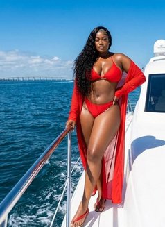 Juicy Michelle Chocolate Ass New Arival. - escort in Visakhapatnam Photo 12 of 14