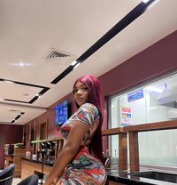 Juicy - Masajista in Lagos, Nigeria Photo 1 of 5