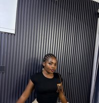 Juicy - Masajista in Lagos, Nigeria