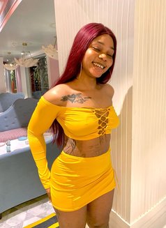 Juicy - escort in Noida Photo 2 of 4