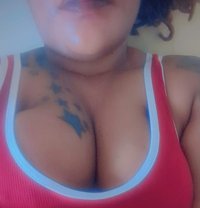 Juicy Papaya Boobs Sharon New in Navalur - escort in Chennai