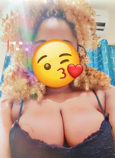 Big Boobs Queen just arrived in Andheri - puta in Mumbai Photo 5 of 5