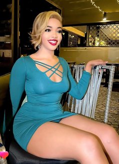 Juicy Sexy African Girl Coco in Town - puta in Kolkata Photo 2 of 5