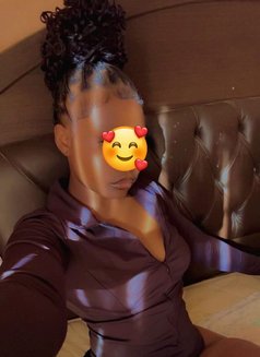 Juicy Shakira Special Soft Chocolate Ass - puta in Pune Photo 5 of 5