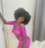 Juicy Sophie - puta in Doha Photo 2 of 4
